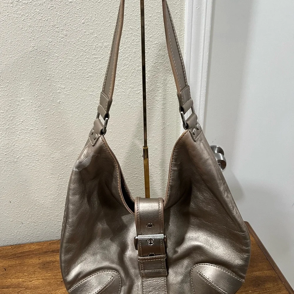 Michael Kors Gold Metallic Hobo Shoulder Bag Handbag - Picture 16 of 16